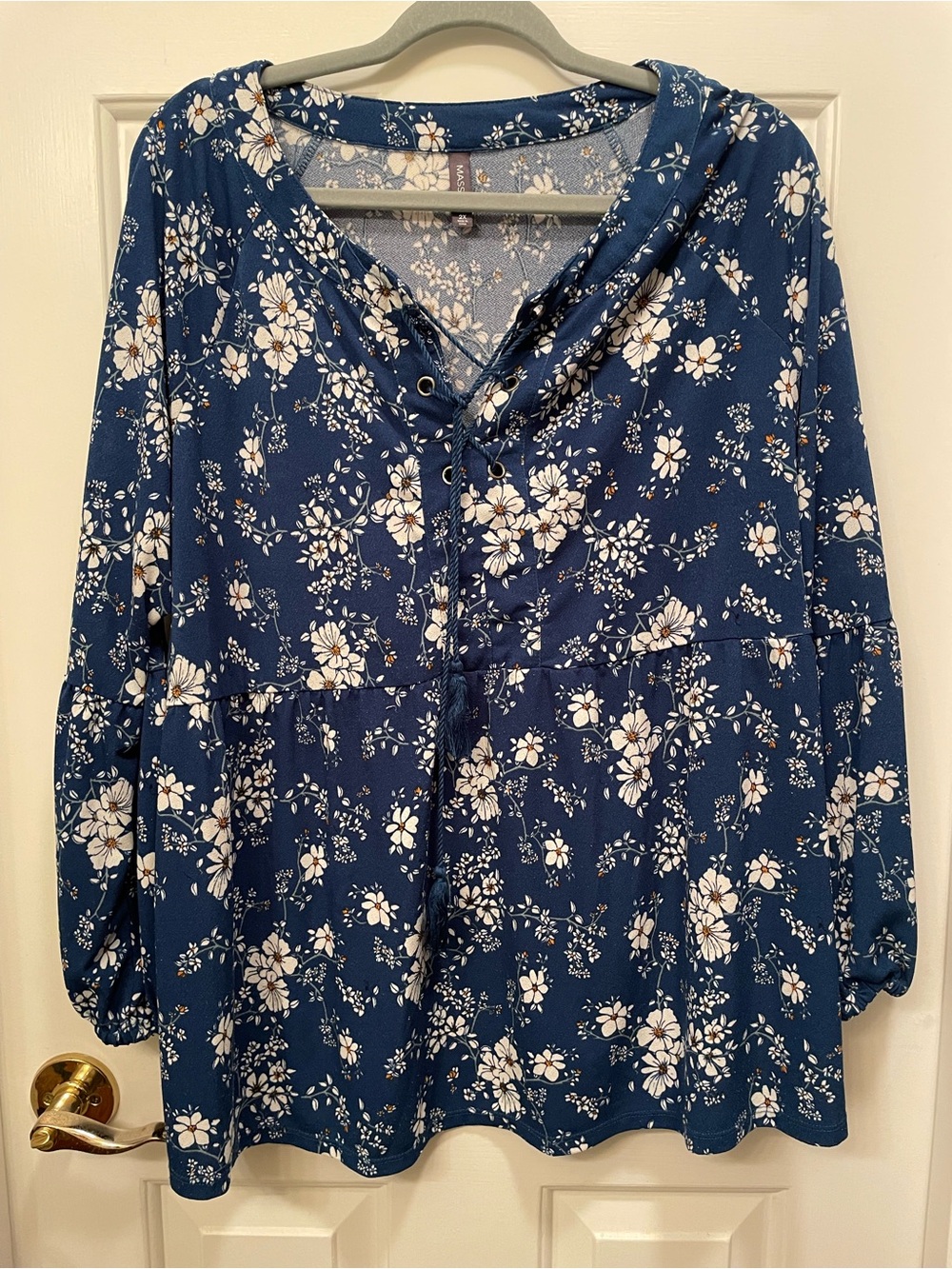 Massini Women's Navy Floral Lace-Up  Top 2XL Long Sleeve - Picture 2 of 6
